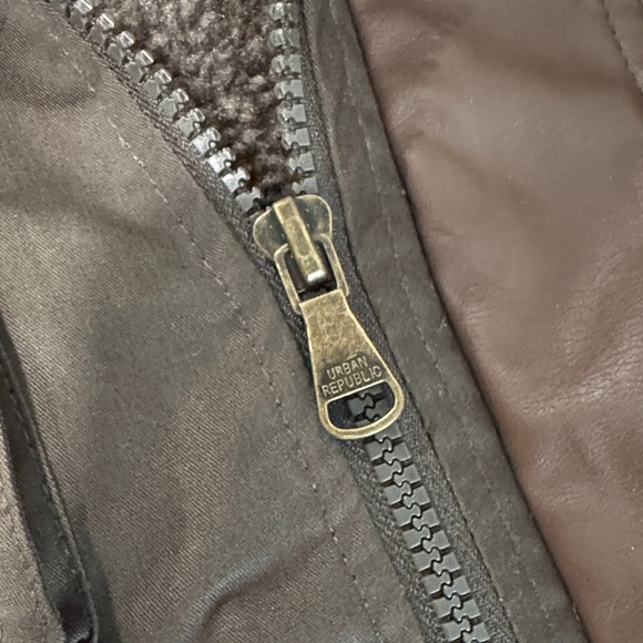 Kids Military Field Jacket with Sherpa Collar - Picture 10 of 13